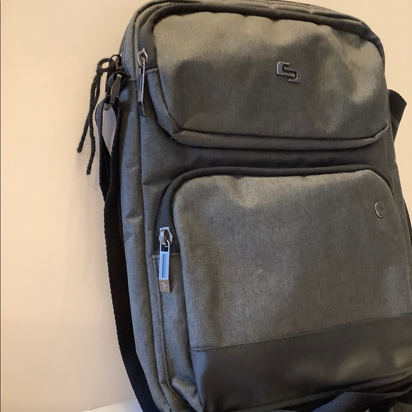 Solo 13.5” Urban Universal 11-inch Tablet Sling Bag - Picture 8 of 12